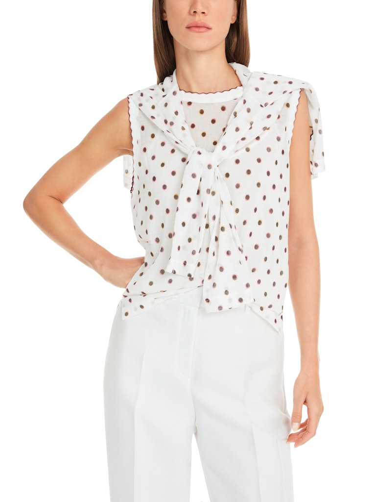 Knitted in Germany Top mit Tupfen