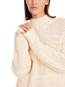 Grobstrickpullover Knitted in Germany