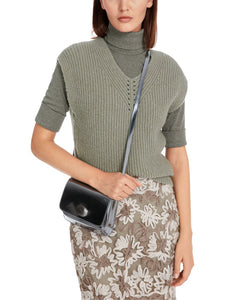 Pullunder Knitted in Germany