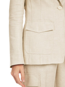Körpernaher Blazer im Utility-Stil