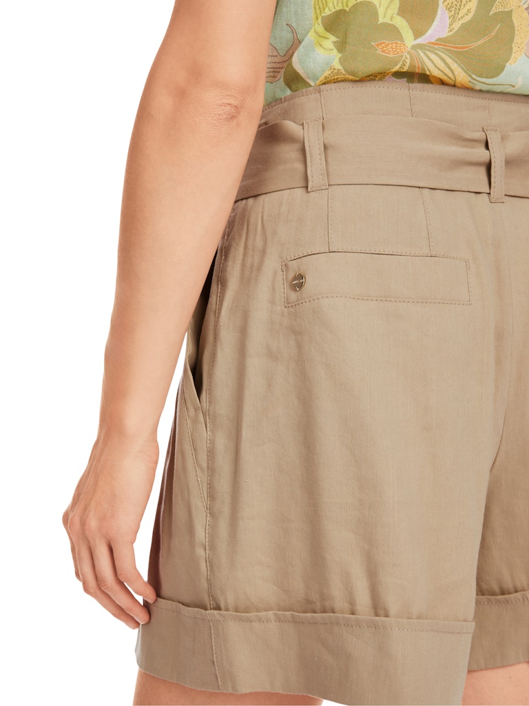 Shorts Modell WARANGAL mit Leinen