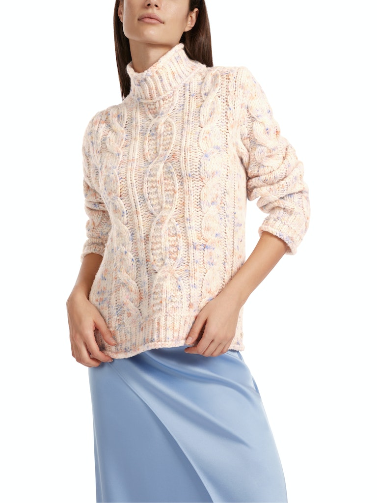 Zopfmuster-Pulli Knitted in Germany