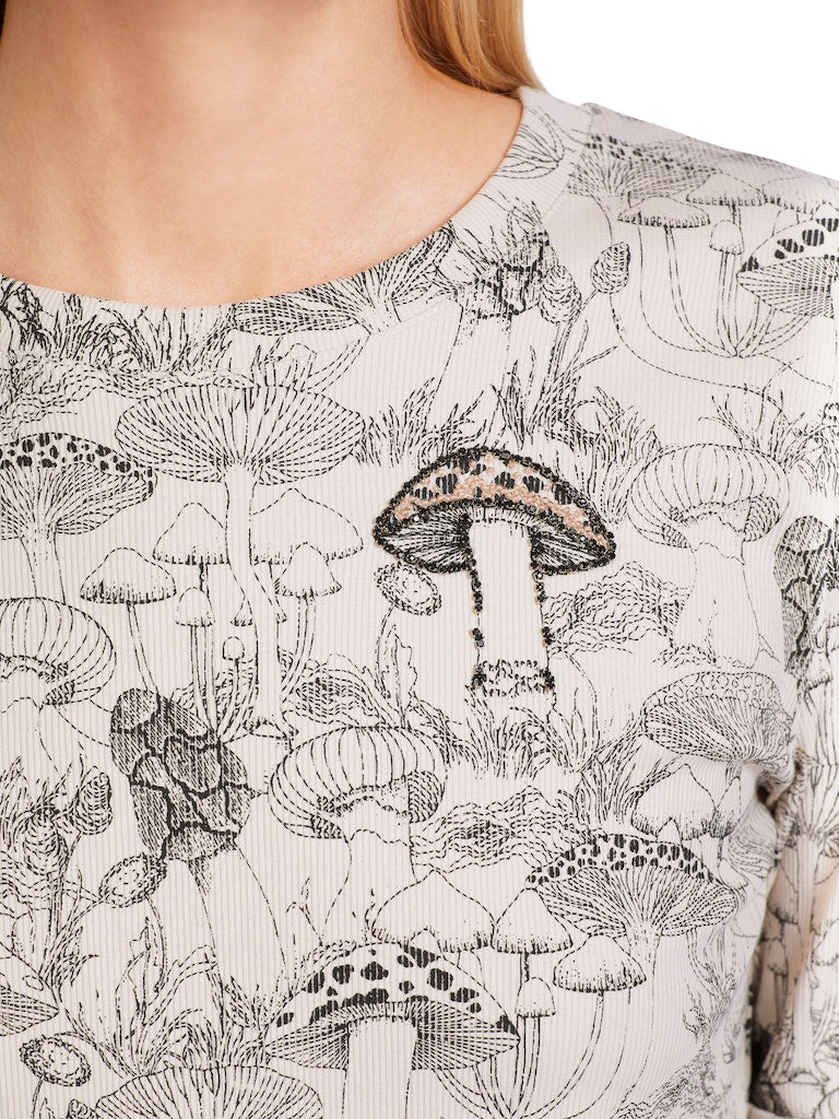 T-Shirt mit Alloverprint