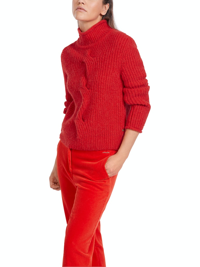 Zopfpulli Knitted in Germany