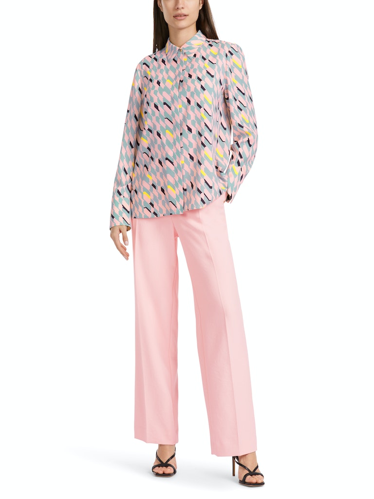 Bluse mit grafischem Dessin
