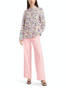 Bluse mit grafischem Dessin