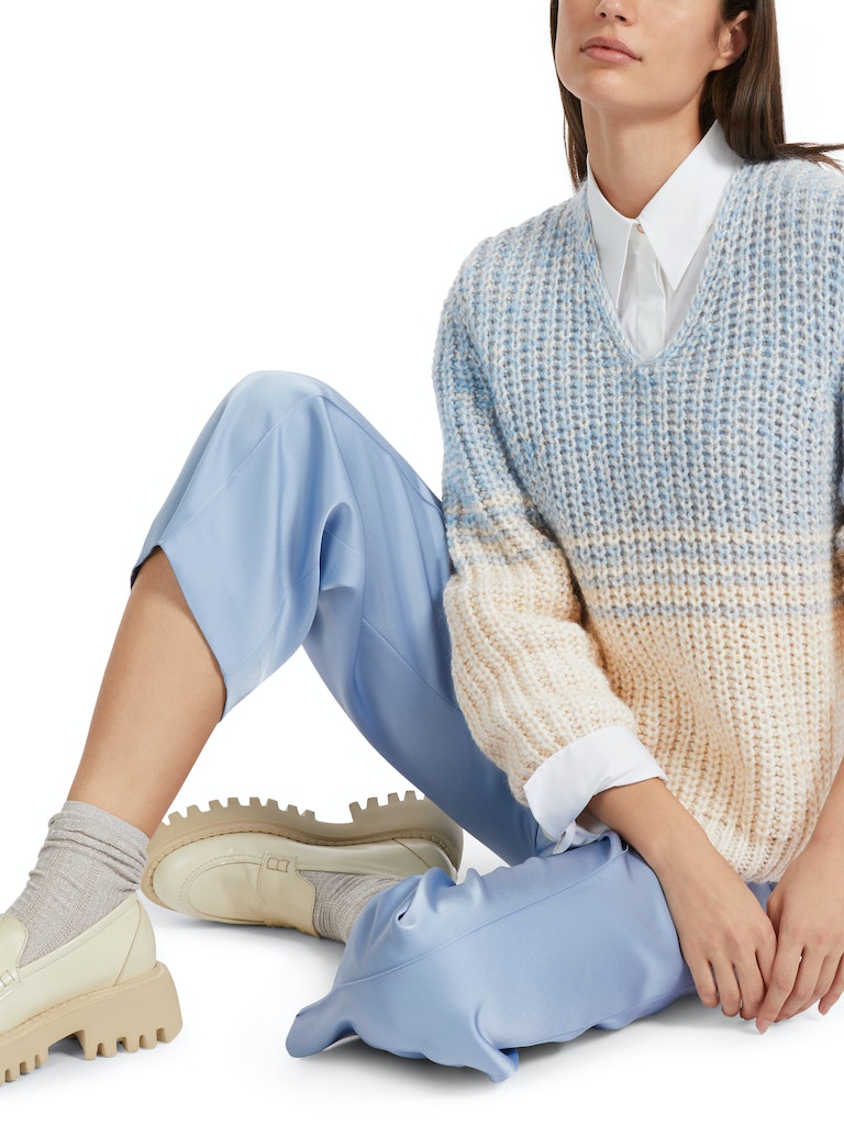 Pullover Knitted in Germany