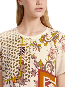 Edle Seidenbluse