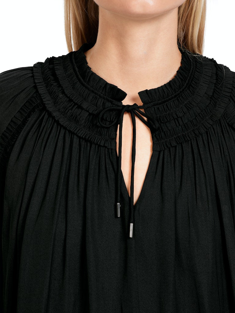 Raglanbluse mit Rüschendetails