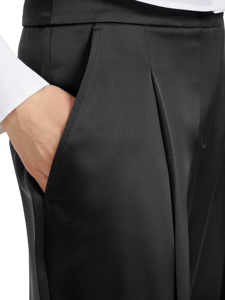Bundfaltenhose WICHITA mit weitem Bein