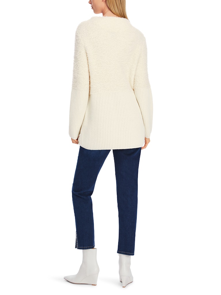 Bouclé-Cardigan Knitted in Germany