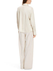 Feminine Hemdbluse mit Kimono-Ärmel