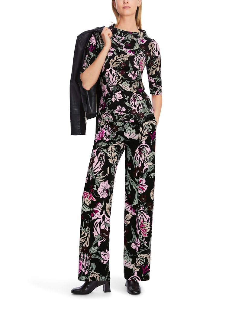 T-Shirt im floralen Dessin