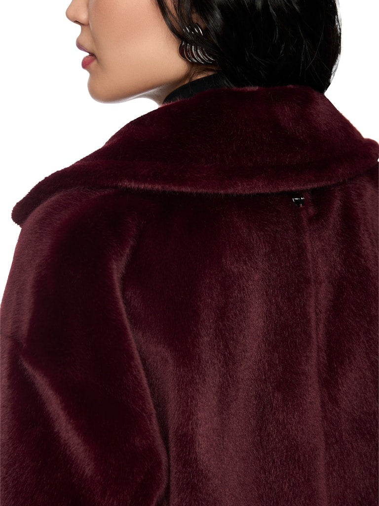 Weiche Outdoor-Jacke