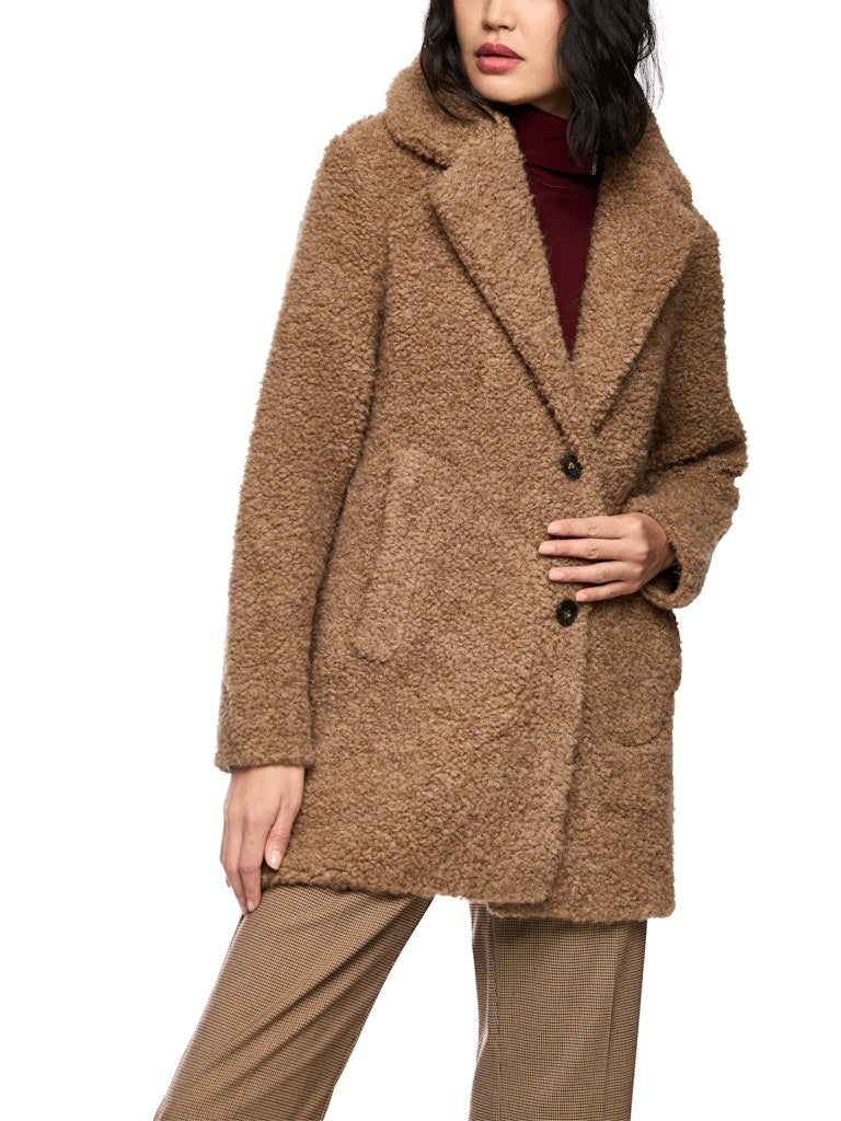 Bouclé-Kurzmantel Knitted in Germany