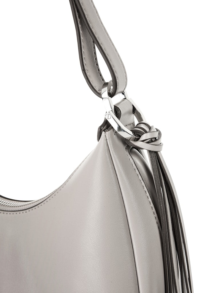 Schultertasche mit dekorativen Fransen