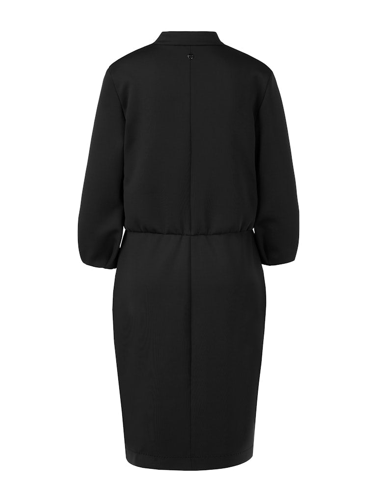 Schickes Scuba-Kleid