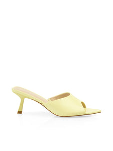 Pantolette mit Kitten Heels