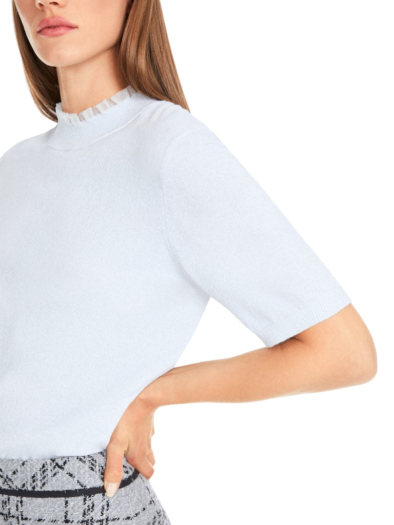 Kurzarmpullover in glitzernder Eleganz
