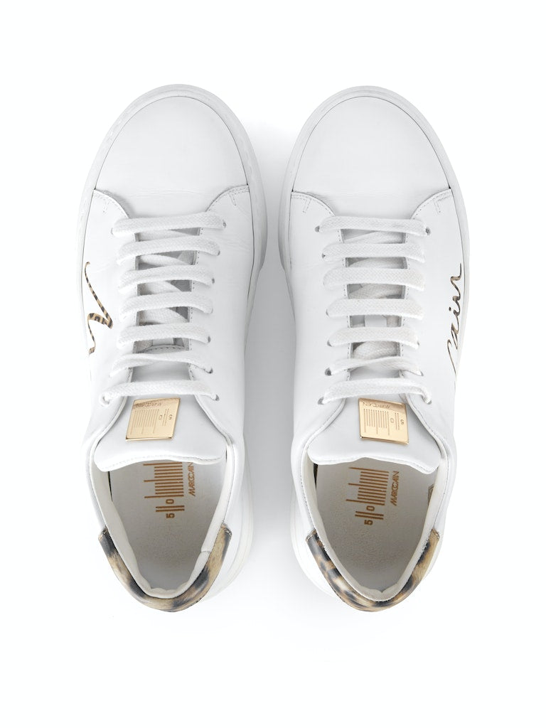 Cup Sole Sneaker mit Leo-Schriftzug