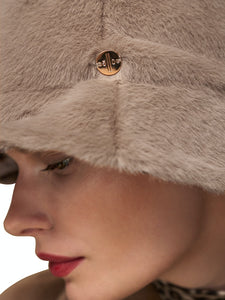Hut aus kuscheligem Fun Fur