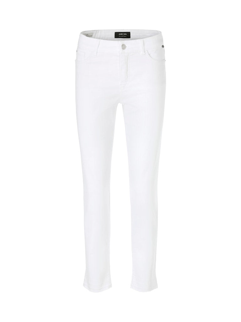 Jeans Modell SILEA "Rethink Together"