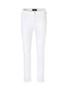 Jeans Modell SILEA "Rethink Together"