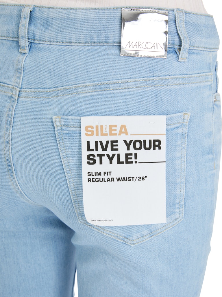Jeans Modell SILEA mit Rauten-Detail