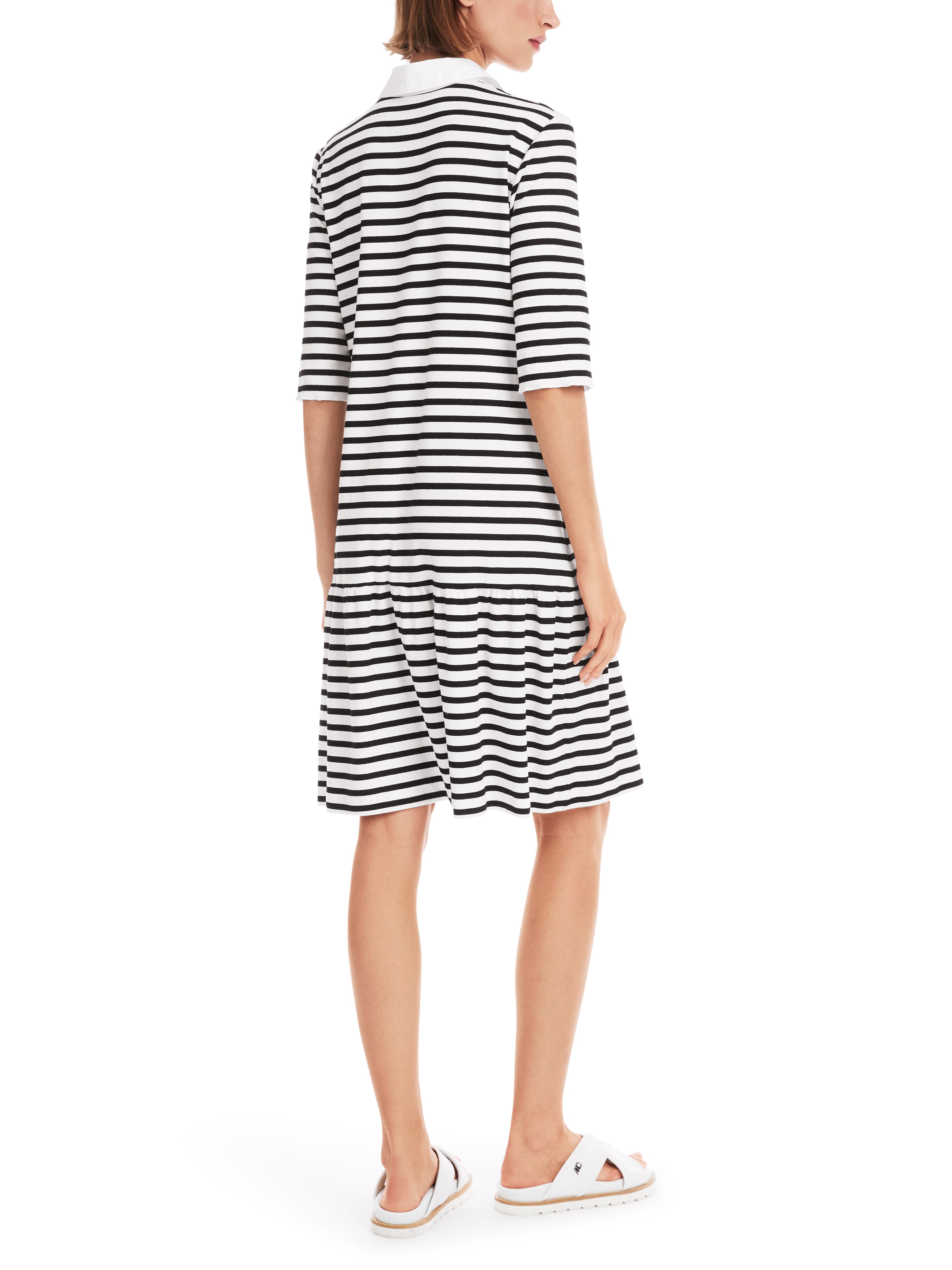 Kleid mit Polokragen