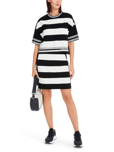 Oversized Sweater  "Rethink Together"