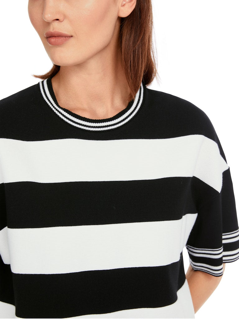 Oversized Sweater  "Rethink Together"