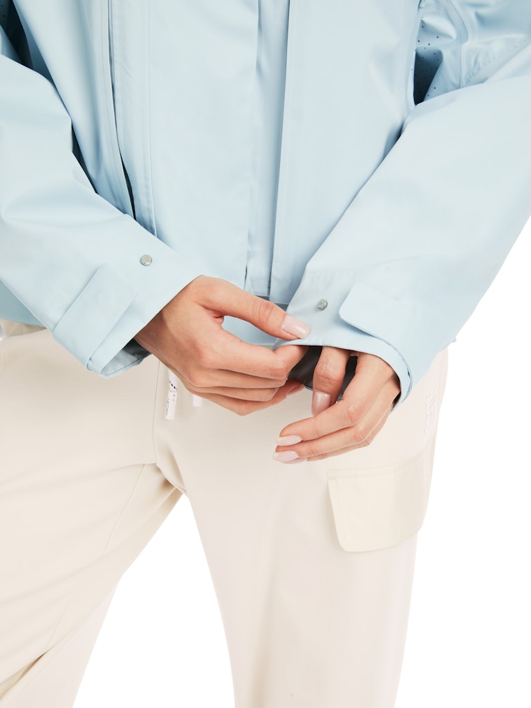 Sommerliche Regenjacke