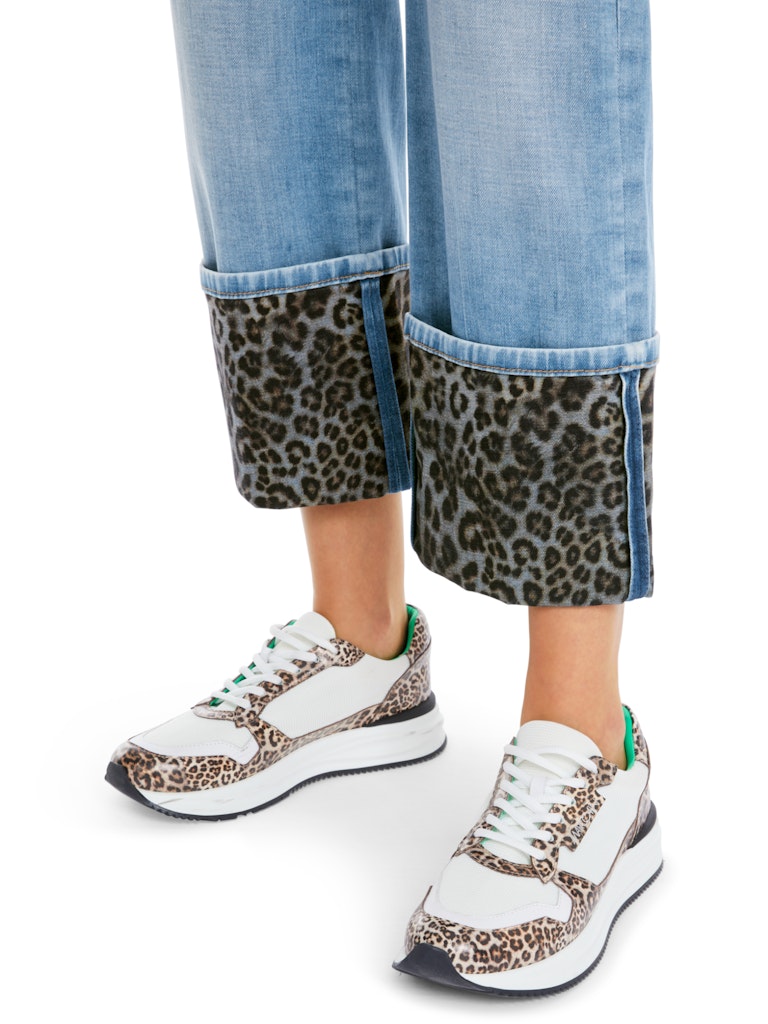 Jeans "Rethink Together" Modell FÉS
