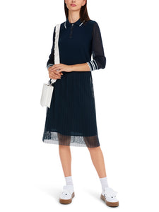 Kleid in Materialmix Knitted in Germany