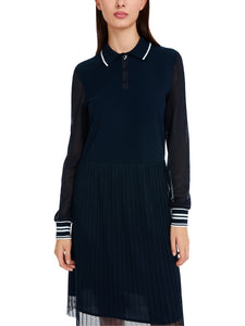 Kleid in Materialmix Knitted in Germany