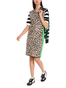 Kleid in Mustermix Knitted in Germany