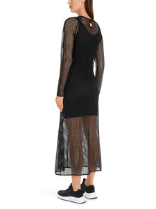 Langes Kleid in Netz