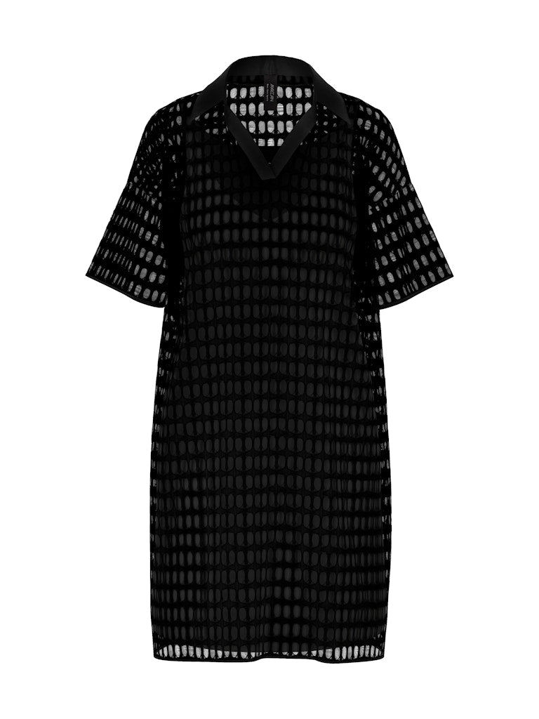 Luftiges Netzkleid