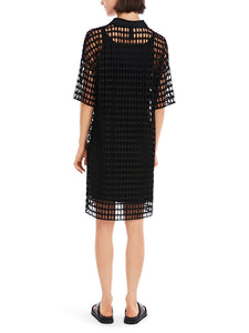Luftiges Netzkleid