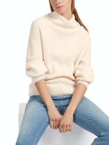 Pullover Knitted in Germany
