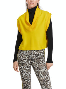 Tank Top Knitted in Germany