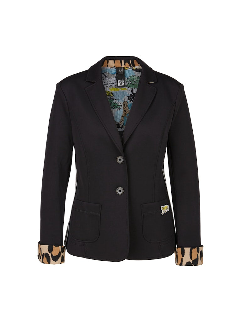 Kurzer taillierter Blazer
