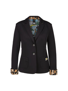 Kurzer taillierter Blazer