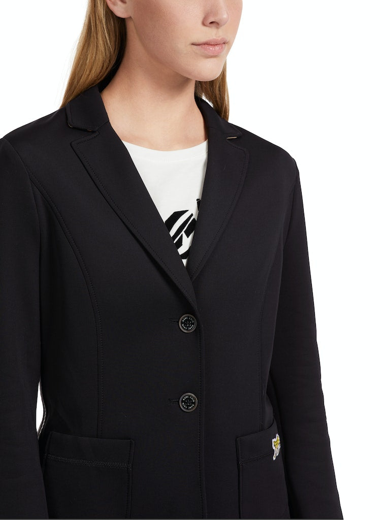 Kurzer taillierter Blazer