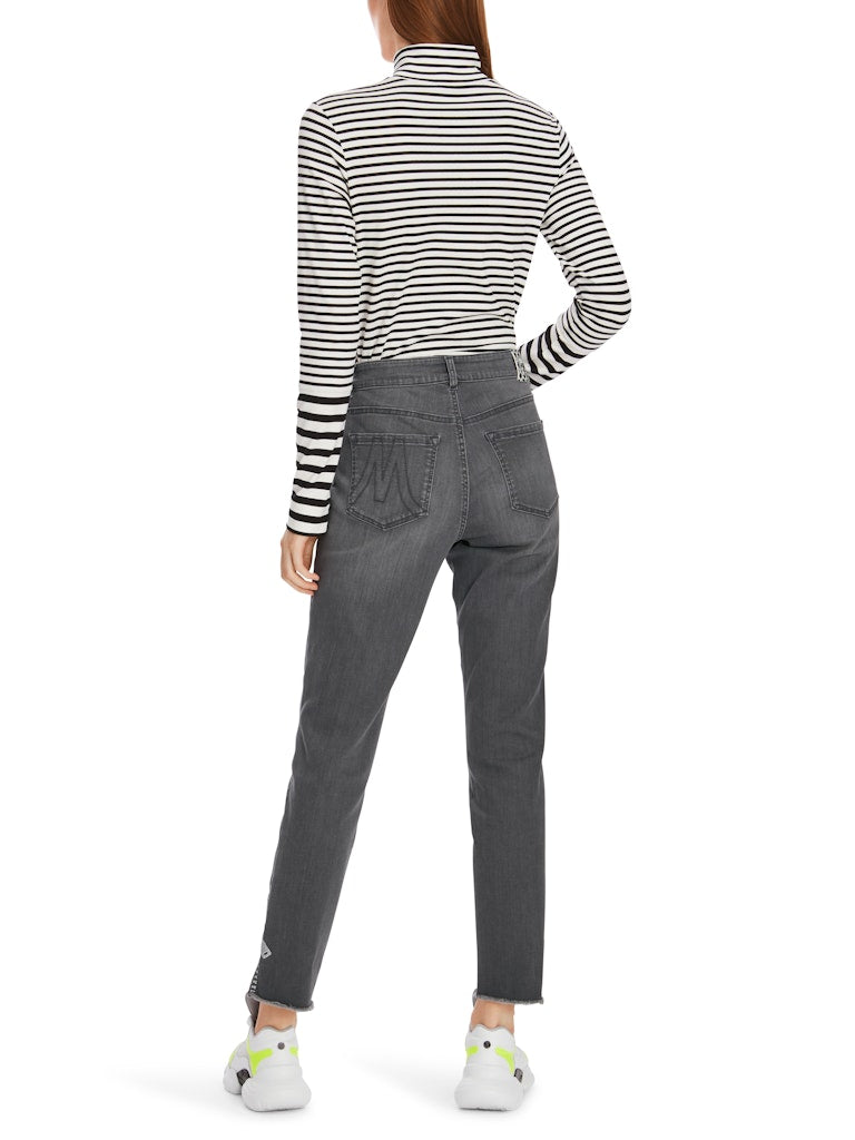 Modell SILEA - Jeans "Rethink Together"