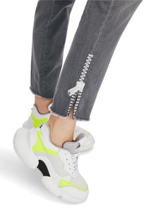 Modell SILEA - Jeans "Rethink Together"