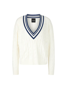 Pullover mit Zopfmuster