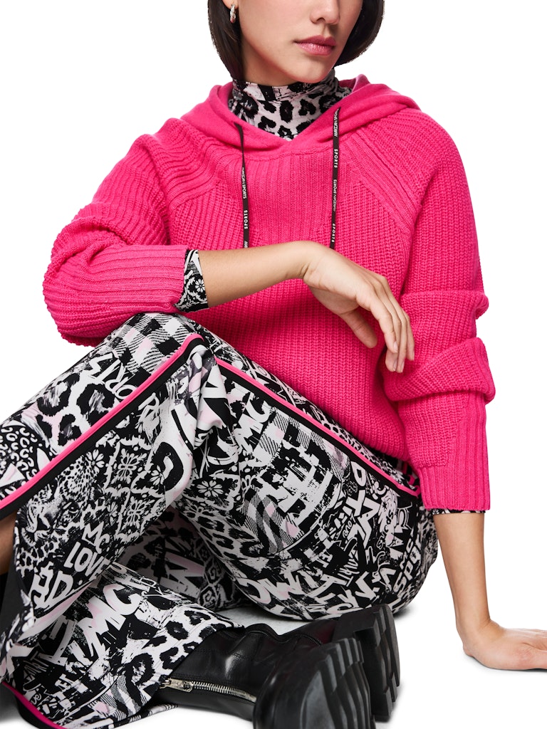 Kapuzenpullover Knitted in Germany