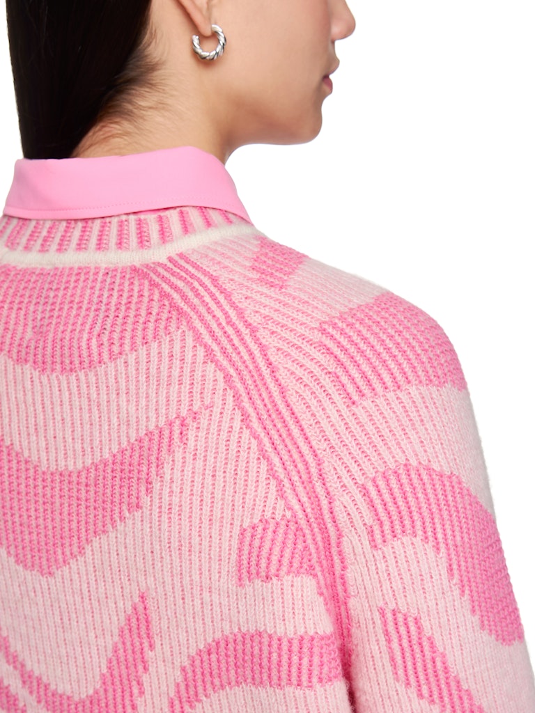 Pullover Knitted in Germany