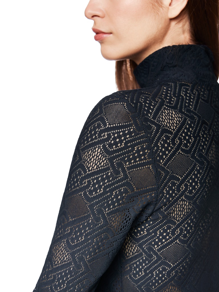 Shirt aus Logospitze